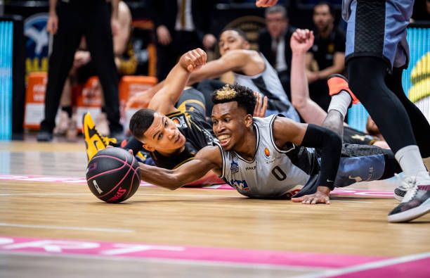 不应该阻碍 不应该阻碍